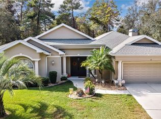 19 Geranium Ct, Homosassa, FL 34446