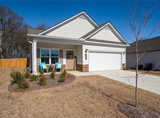 146 Marion Dr, Cartersville, GA 30120