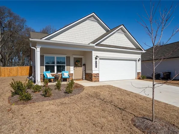 146 Marion Dr, Cartersville, GA 30120