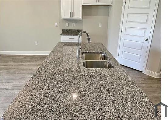 395 N Landward Dr — Photo 5