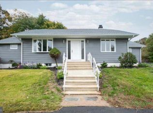 413 Paxson Ave, Hamilton, NJ 08690