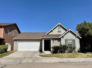 637 S Renn Ave, Fresno, CA 93727