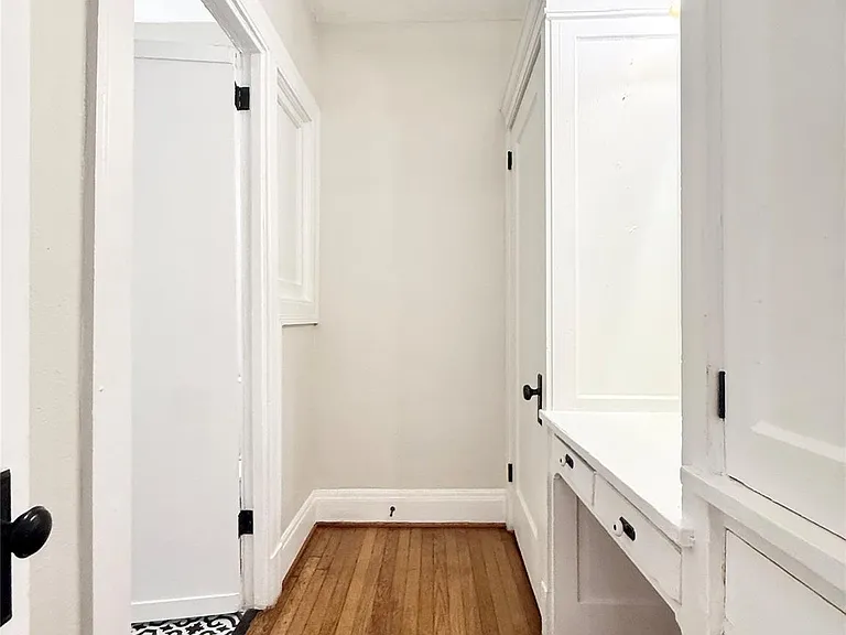 3920 Fannin St #110 — Photo 12