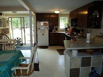 4th image of 20 4th Ave