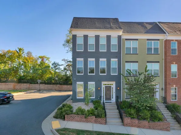 1711 Belvedere Pl, Charlottesville, VA