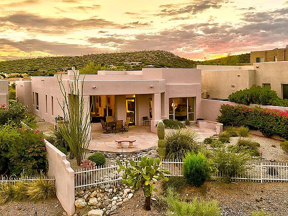 3rd image of 6286 N Ventana View Pl