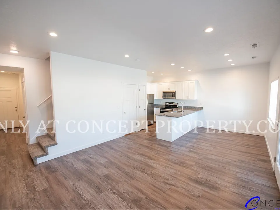 Harvest Pointe Townhomes