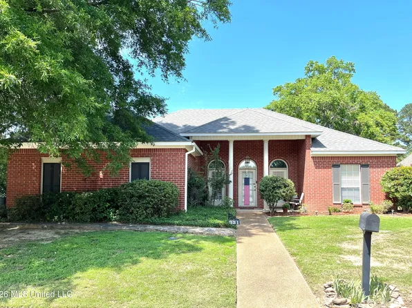331 Bay Cv, Richland, MS 39218