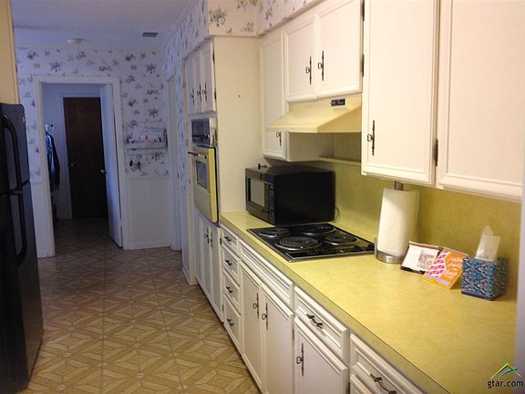 3rd image of 9700 Peninsula Dr
