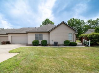 1347 Harding Ave, Ravenna, OH 44266