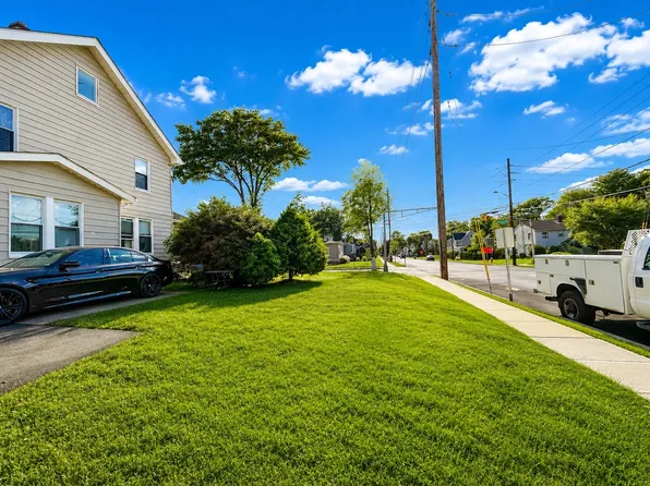 427 Prospect Ave, Piscataway, NJ 08854