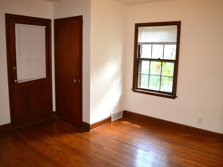 821 Jenifer St #2 — Photo 9