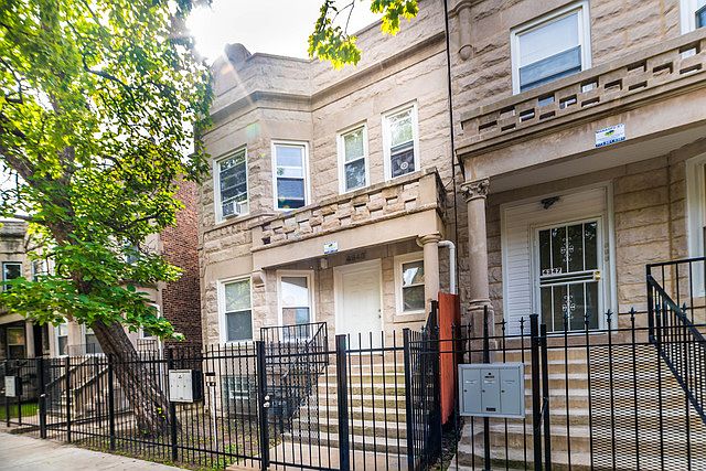 1st image of 4343 W Gladys Ave