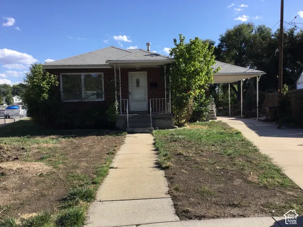 1393 S Utahna Cir, Salt Lake City, UT 84104