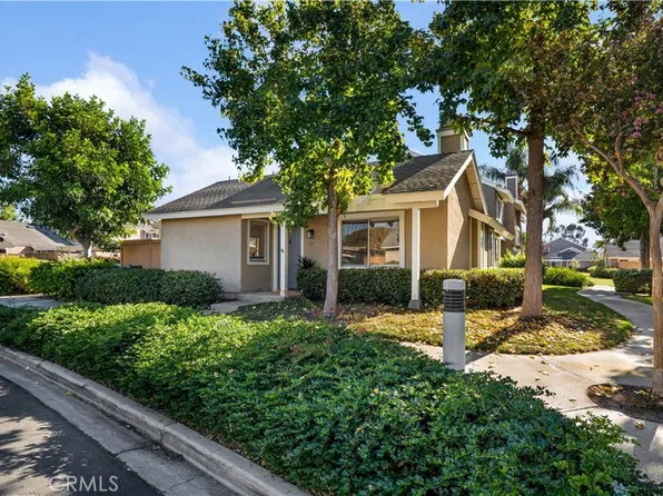 13 Hollowglen, Irvine, CA 92604