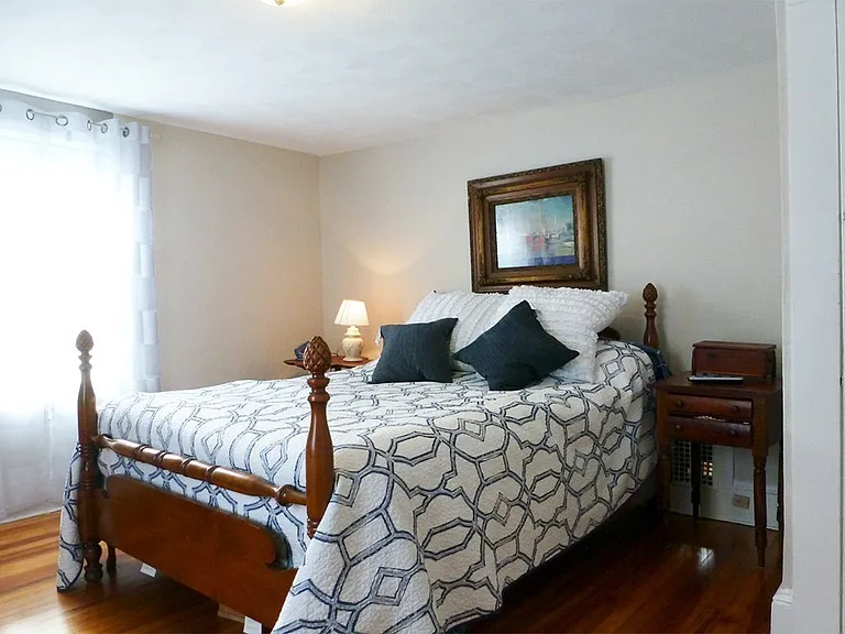 144 Hampden Rd — Photo 3