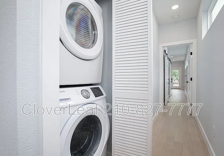 2109 Schley Ave — Photo 29