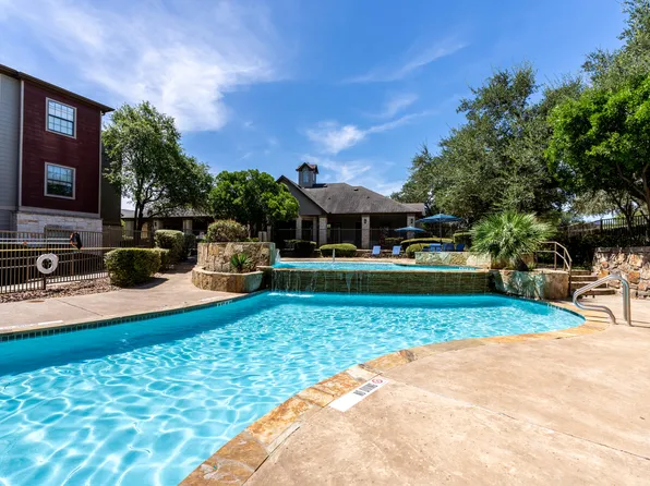 Vistas of Vance Jackson Apartments