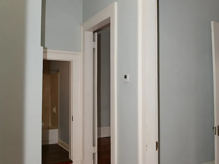 810 Chartres St #3 — Photo 6