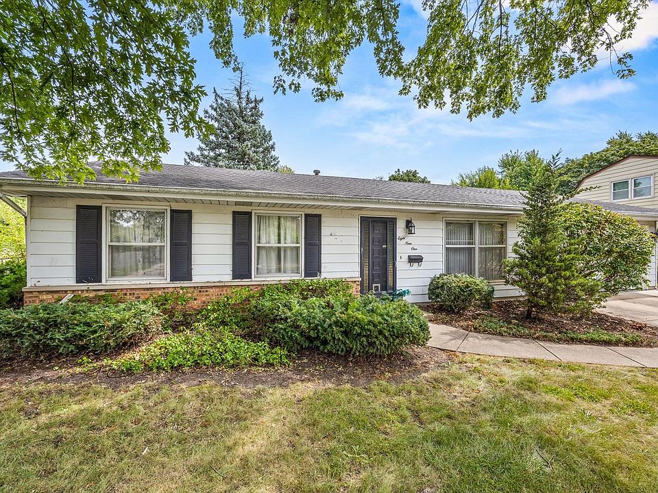 1st image of 891 Laurel Dr
