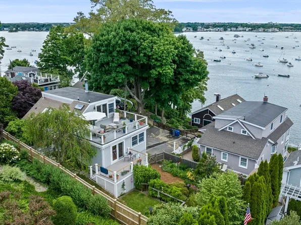 10 Bayview Rd, Marblehead, MA 01945