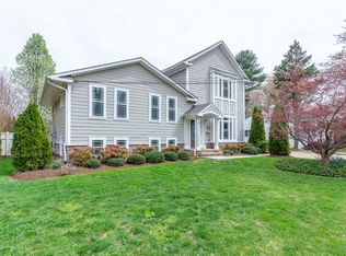 1111 Carper St, Mc Lean, VA 22101