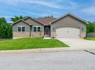 117 Paradise St, Waynesville, MO 65583