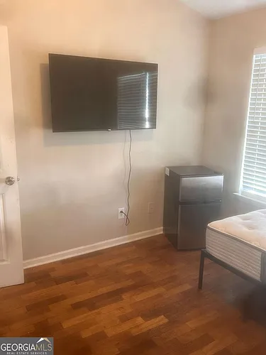 449 Kara Ln Photo 1