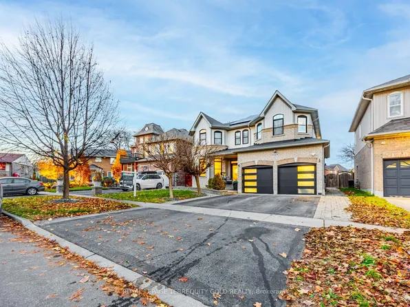 66 Rideout St, Ajax, ON L1S 1P8