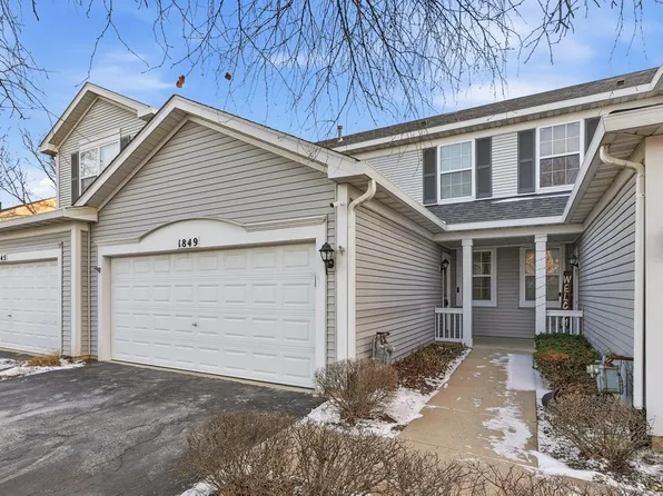 1849 N Wentworth Cir, Romeoville, IL 60446