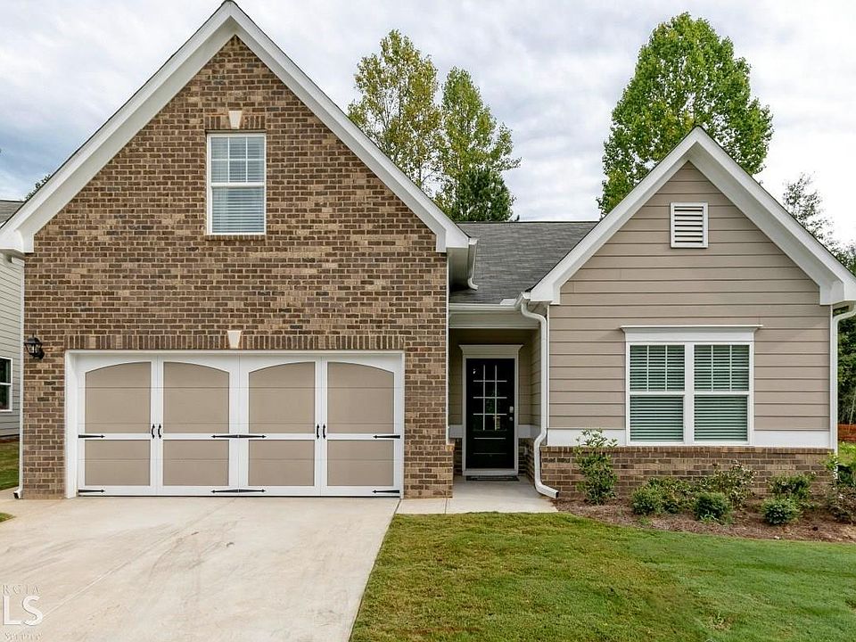 1st image of 79 Ravencroft Dr