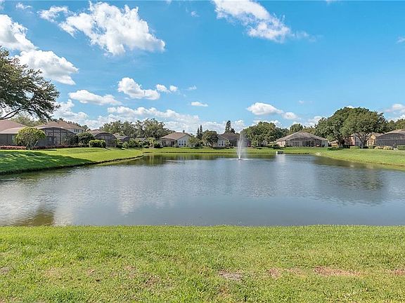 5th image of 160 Blue Stone Cir