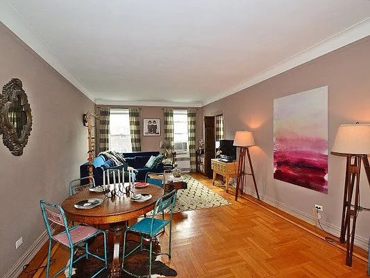 Sold by Keller Williams Realty Landmark | media 6