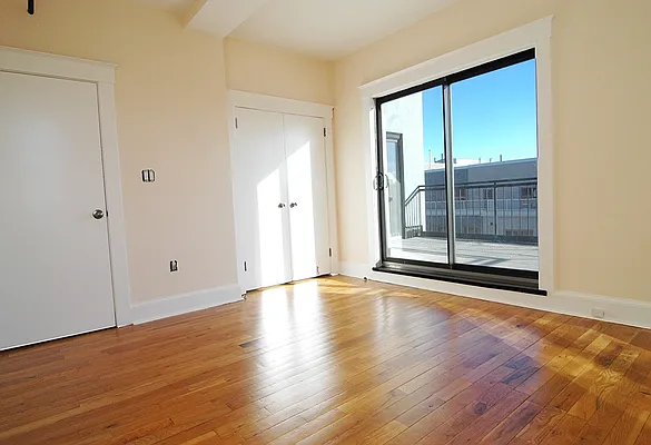 Rented by MNS | media 39