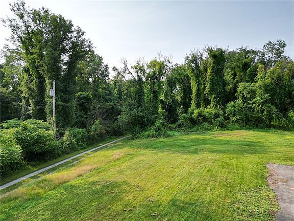 3rd image of 0 Dappenbrook Rd
