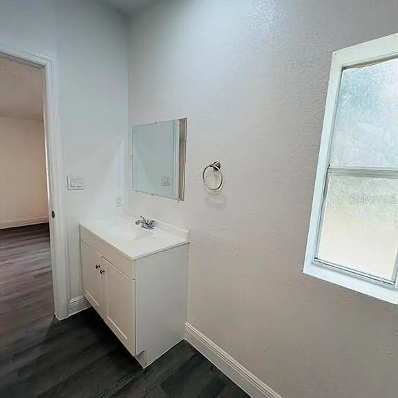 6734 Ravenwood St — Photo 31