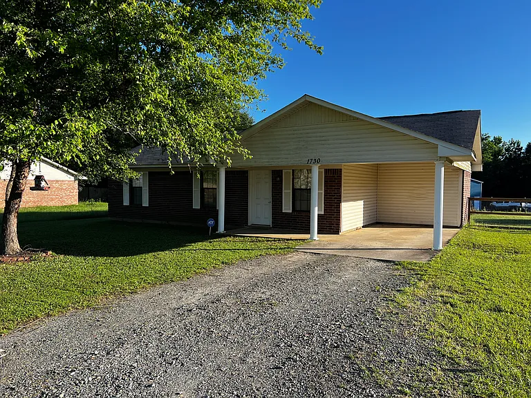 1730 Dorcheat Rd — Photo 1