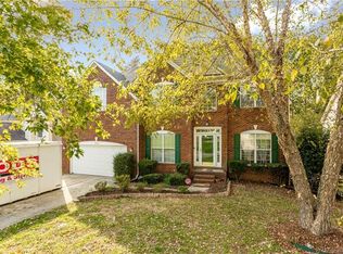 2326 Pimpernel Rd, Charlotte, NC 28213