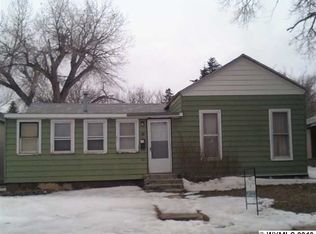812 8th St, Rawlins, WY 82301