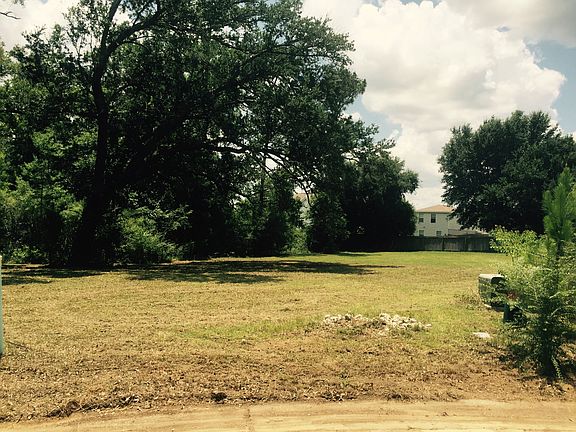 2nd image of Ol' Oaks Lot 7