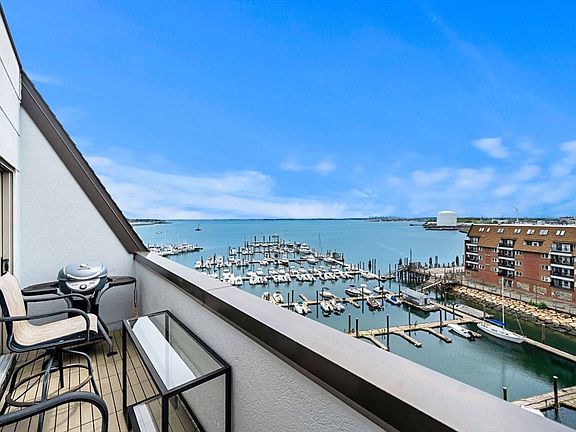 3rd image of 150 Lynnway APT 702