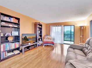 10568 E Clairmont Cir #303, Tamarac, FL 33321