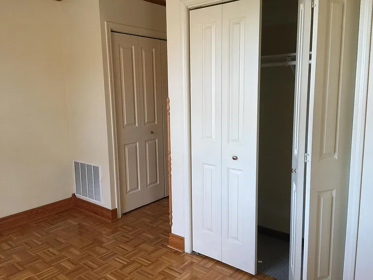115 S Benton St #C — Photo 4