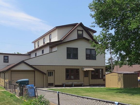 2nd image of 2404 White Oak Ave APT 1