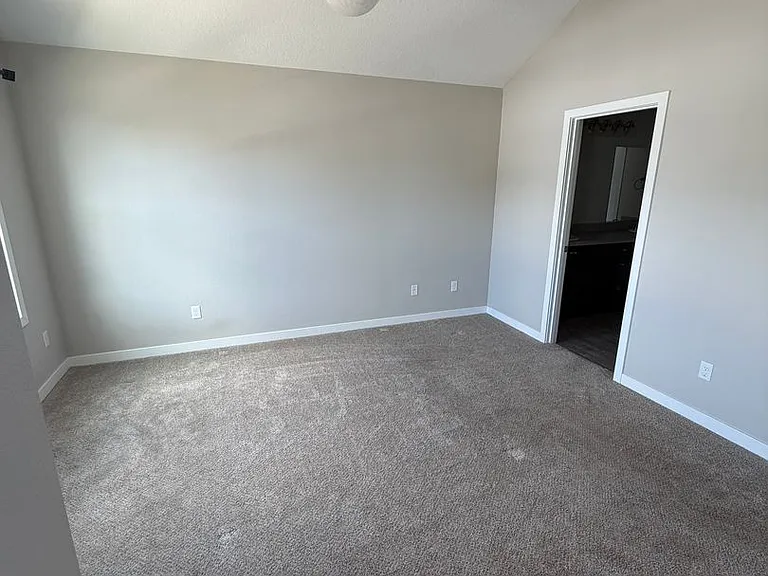 332 E Wayno Way — Photo 24