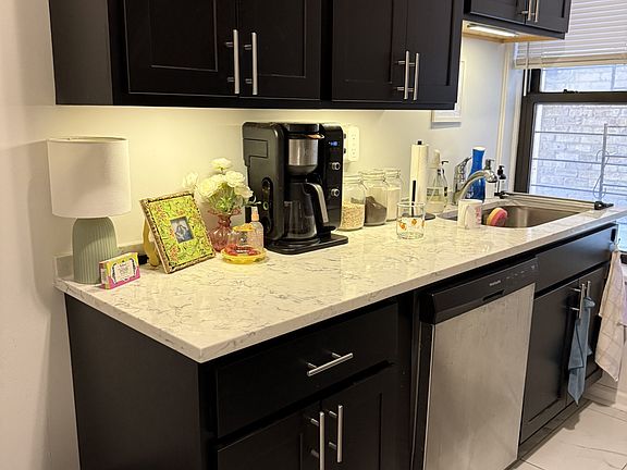 2nd image of 3157 N Hudson Ave APT C1
