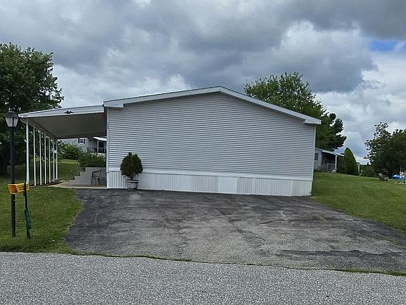 5th image of 126 Gateshead Dr