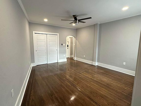 3rd image of 202 W Sedgwick St #209B