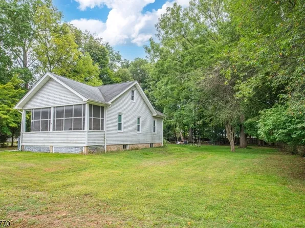 52 S 2Nd Ave, Mine Hill Twp., NJ 07803