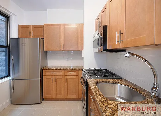 Sold by Warburg | media 3